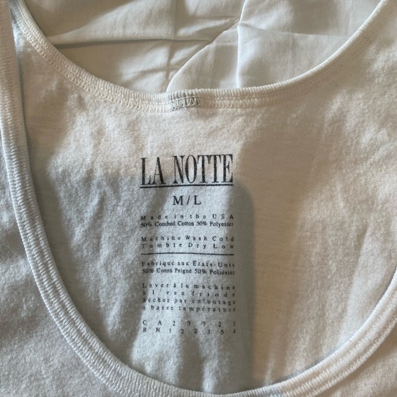 White Oversized Tank Top with Lion Face from Urban Outfitters - Picture 4 of 5